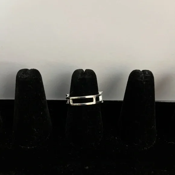 Multi Color Stone Ring - Picture 4 of 6